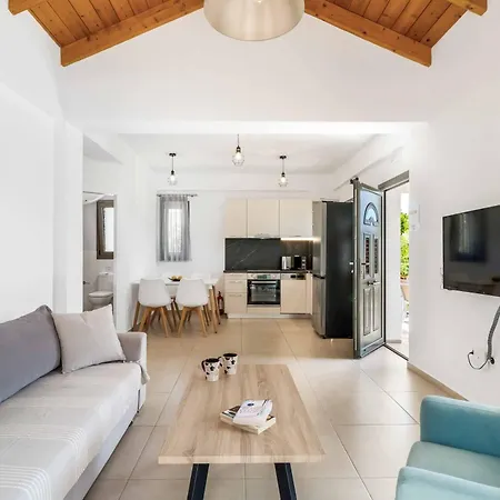Ira Lefkas Villa