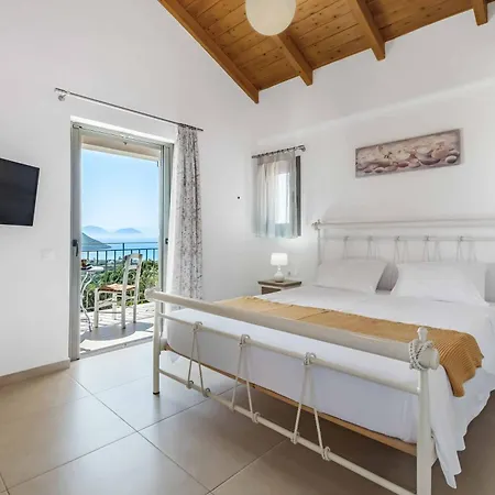 Ira Lefkas Pondi