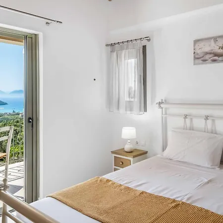 Ira Lefkas Villa
